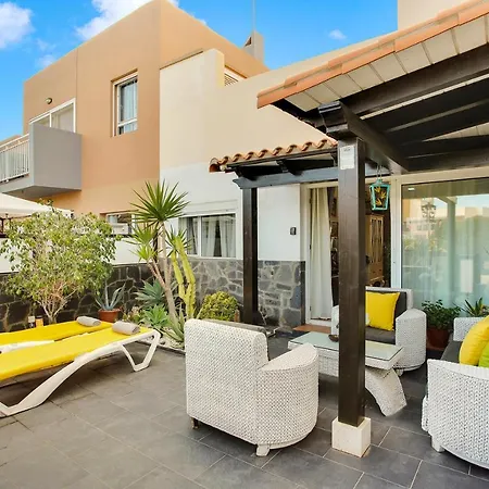 Chiara, A Real Homeaway * コラレホ